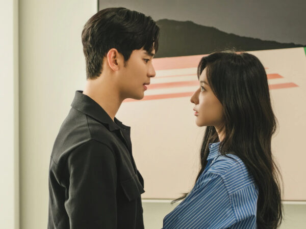 Ketika Cinta Diuji oleh Waktu dan Keadaan